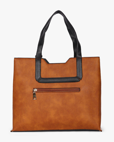 Handbag with External Zipper Closure